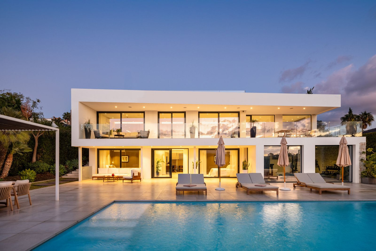 Nueva Andalucía, Marbella